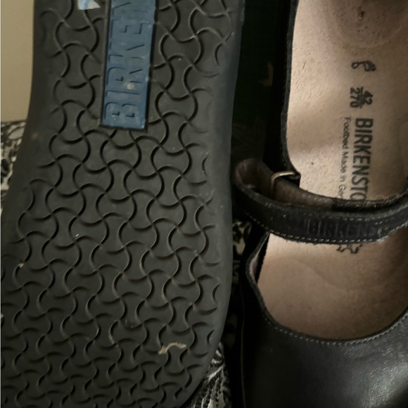 Birkenstock, leather black Mary Jane style size 10 - Picture 8 of 11